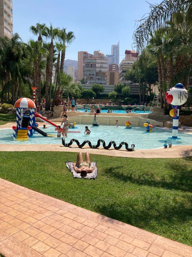 Rascacielo Bonito Mirando Al Mar Apartman Benidorm Kültér fotó