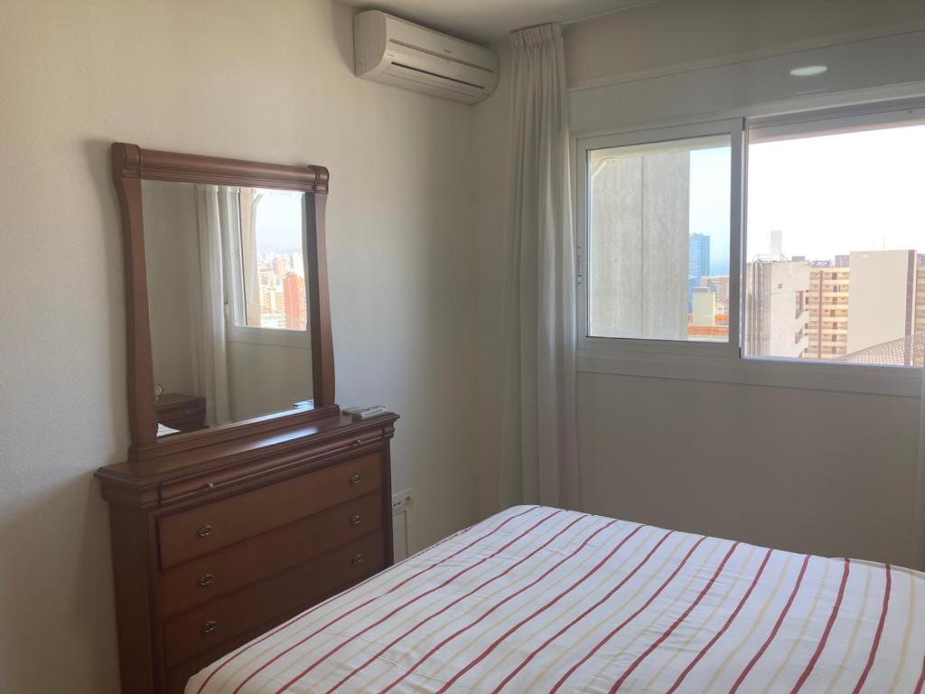 Rascacielo Bonito Mirando Al Mar Apartman Benidorm Kültér fotó